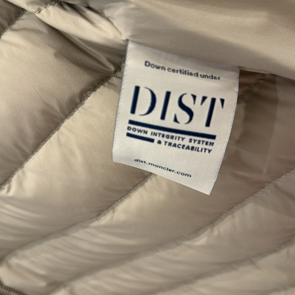 Monclair light jacket - Picture 7 of 7